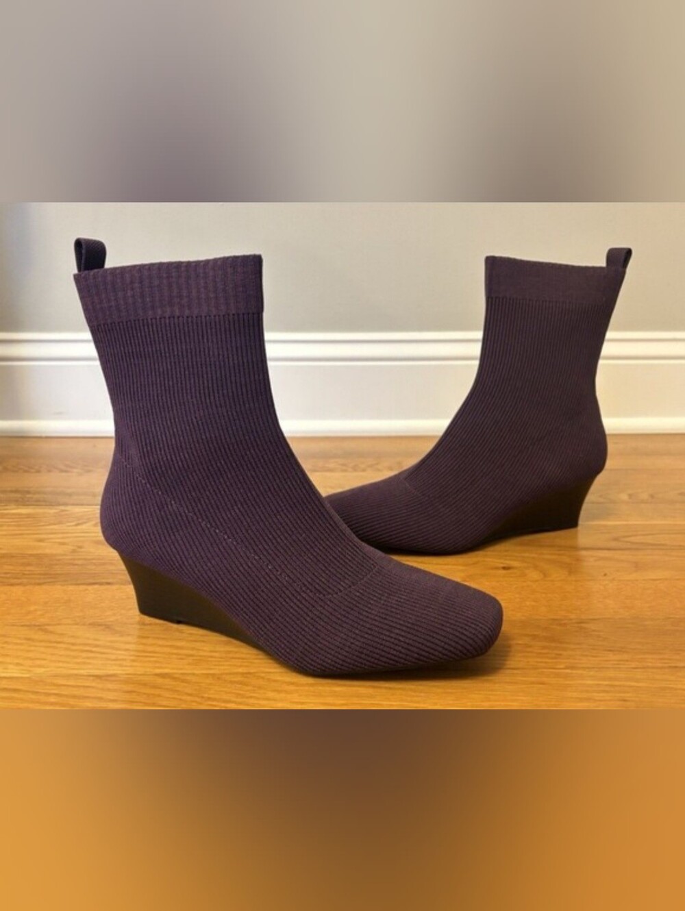 Vivaia Margot Wedge Bootie Eggplant Purple Size 39.5 8.5 Boot Short Heel